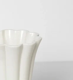 Broste Copenhagen Heli Vase L