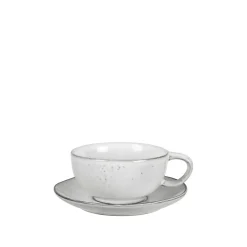 Broste Copenhagen Nordic Sand Tasse mit Untertasse